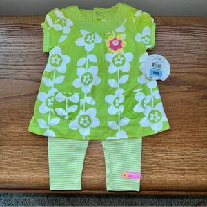 NWT Carter’s green floral baby’s outfit with striped leggings 3-6M 100% cotton